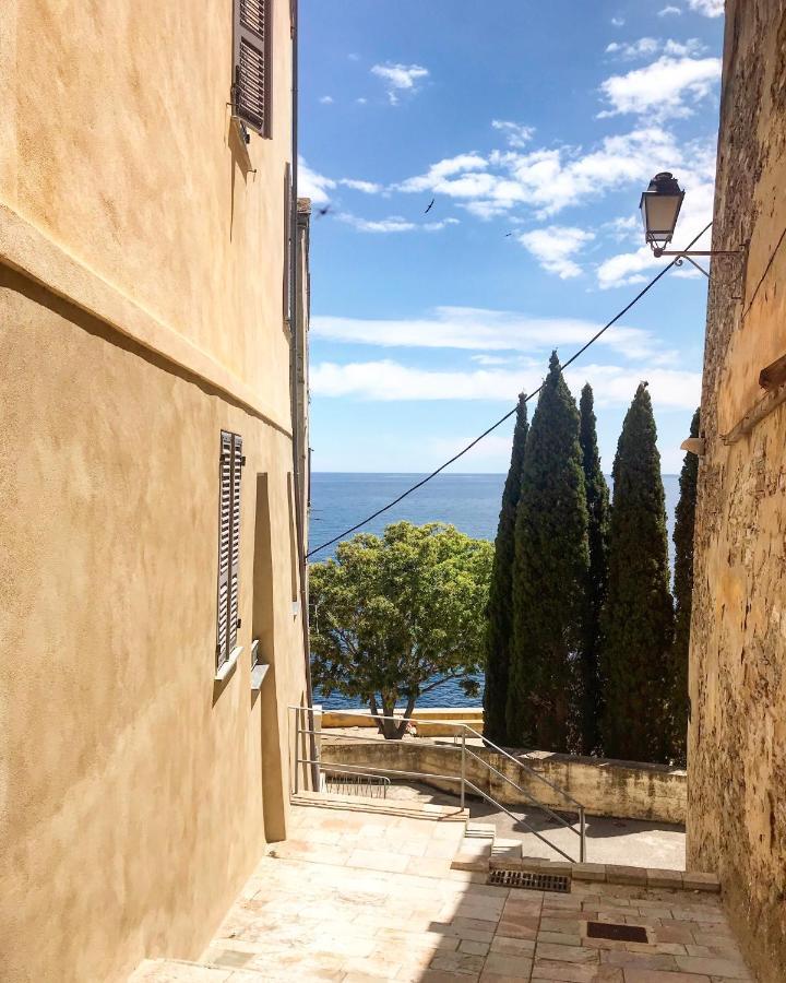 La Casa Di Sbiri Au Coeur De La Citadelle Lägenhet Bastia  Exteriör bild
